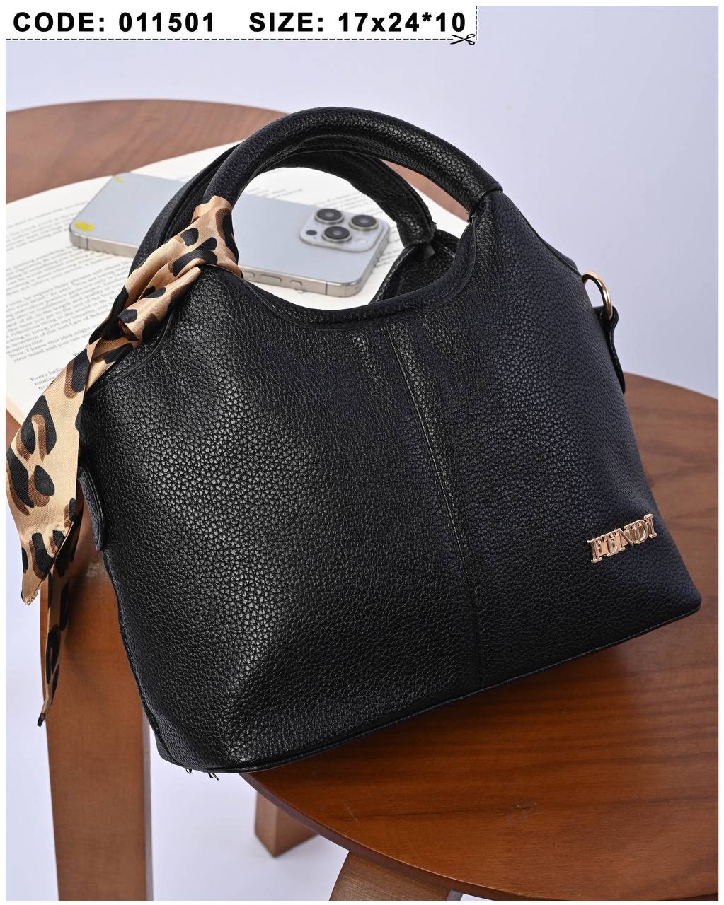 /public/uploads/photos/shares/Suzy bags/IMG_3165.jpeg